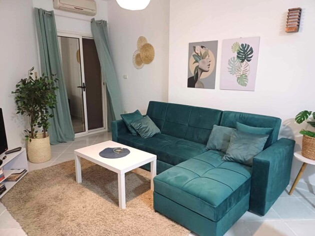 SYLVIA APARTMENT