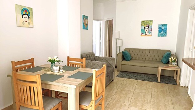 GEORGE APARTMENT